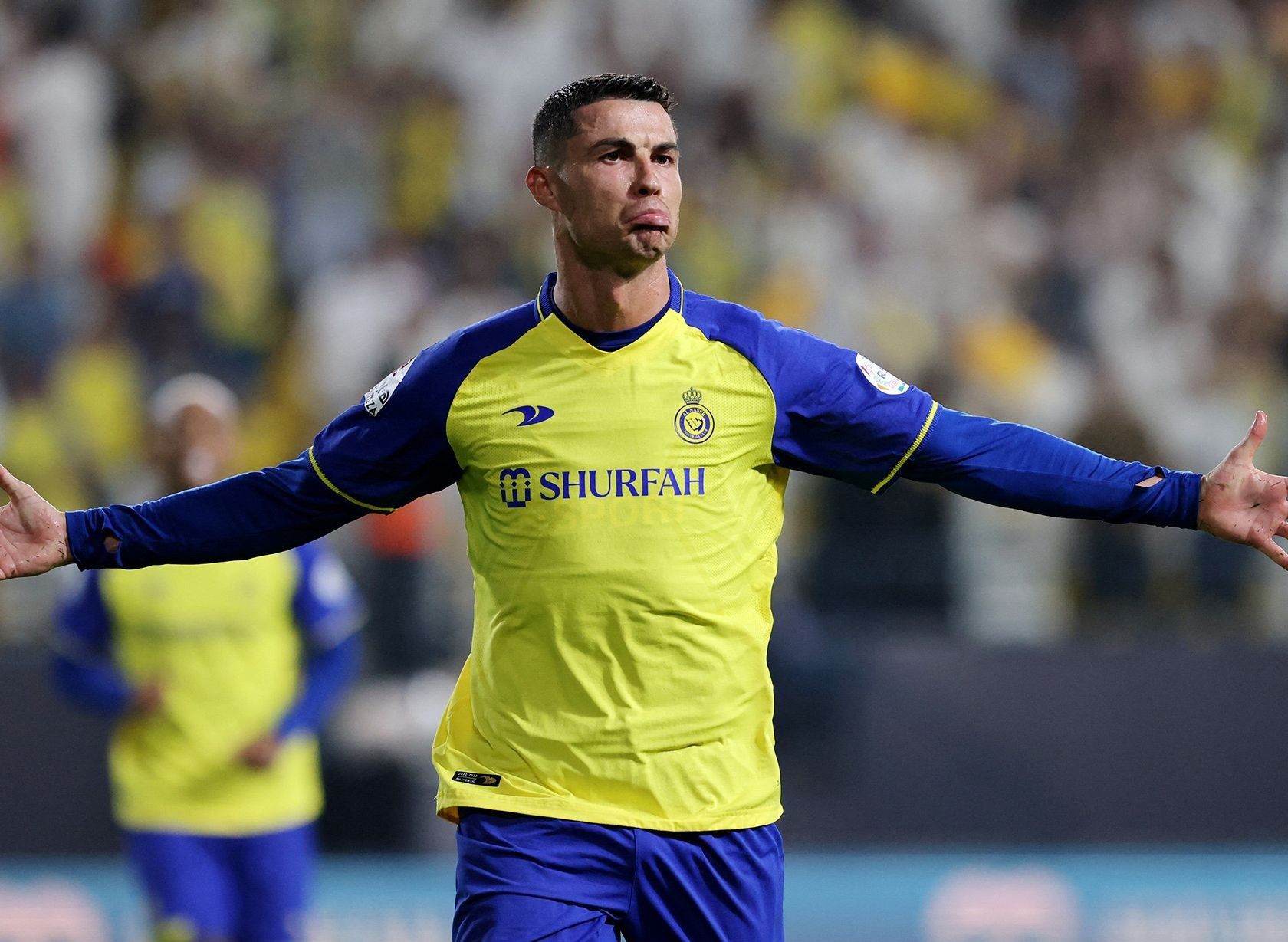 乐动官方网站 - C罗连续二十场比赛得分超过突破纪录，C9挑战极限！